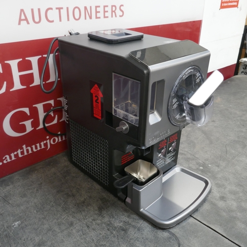 5055 - A Gourmia soft serve ice cream maker, RRP £119.99 + VAT (399-405) *This lot is subject to VAT
