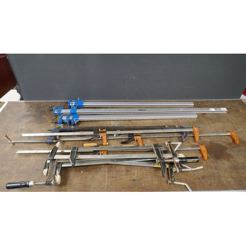 Lot 5009      
