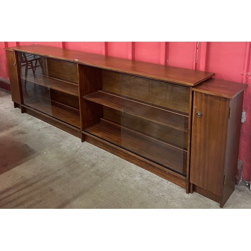 Lot 51        