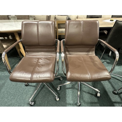 Lot 3080      