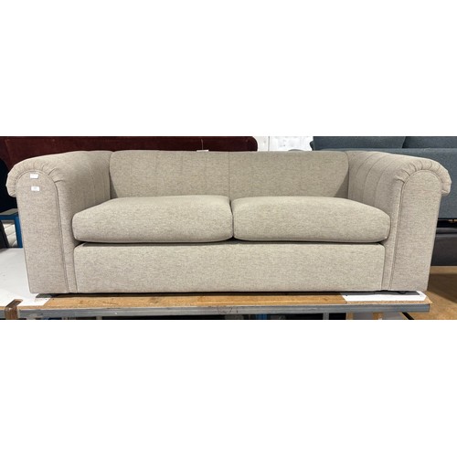 Lot 3095      