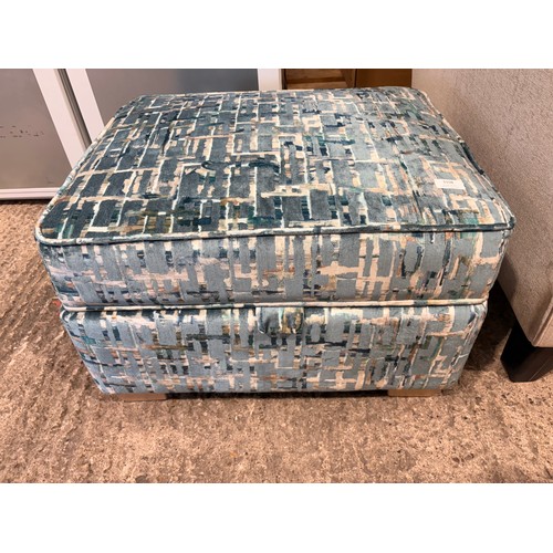 Lot 3108      
