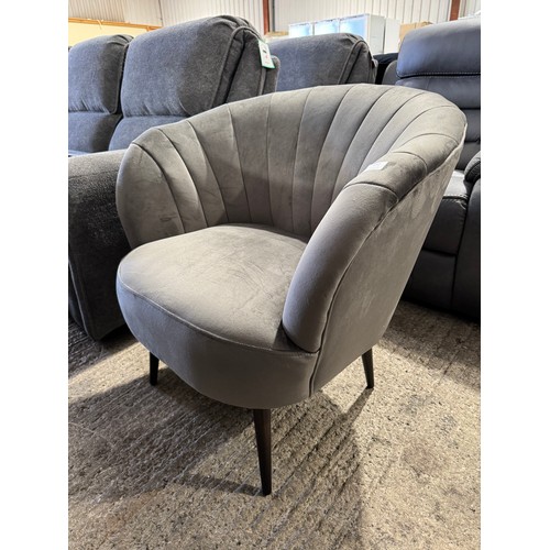 Lot 3042      