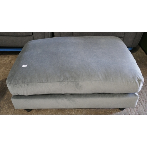 Lot 3093      