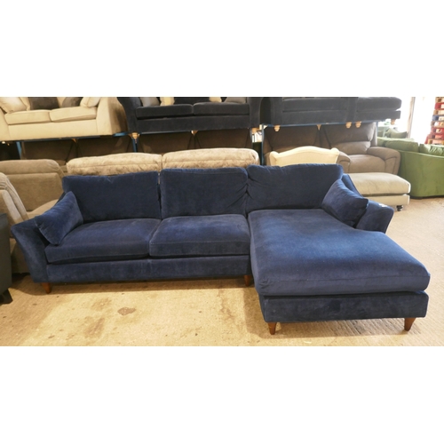 Lot 3094      
