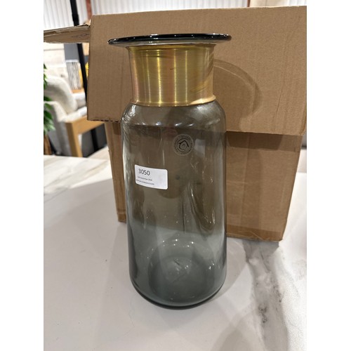 Lot 3050      