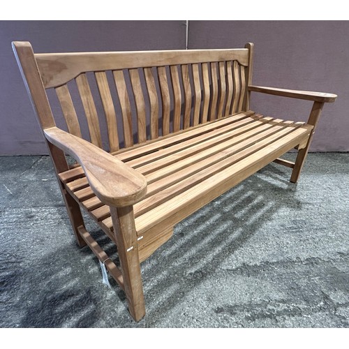 Lot 3046      