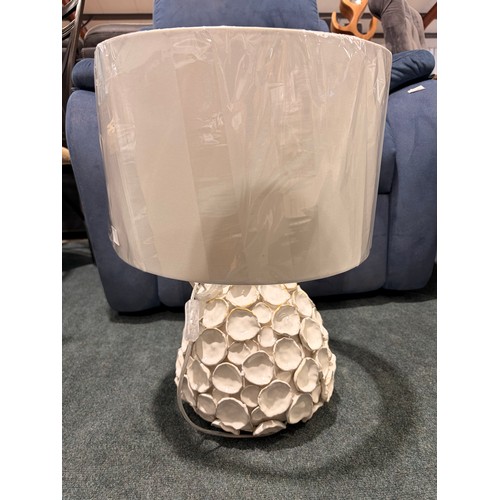 Lot 3028      