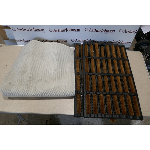 Lot 6019      