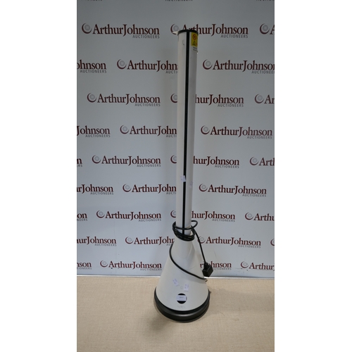 Lot 6037      