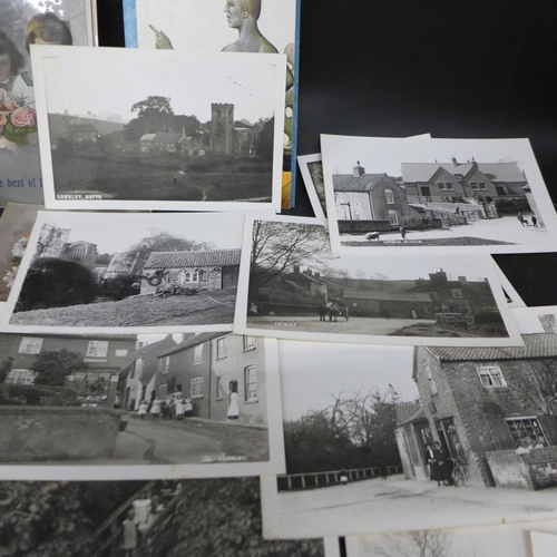 A collection of postcards, Edwardian early 20th Century to vintage examples