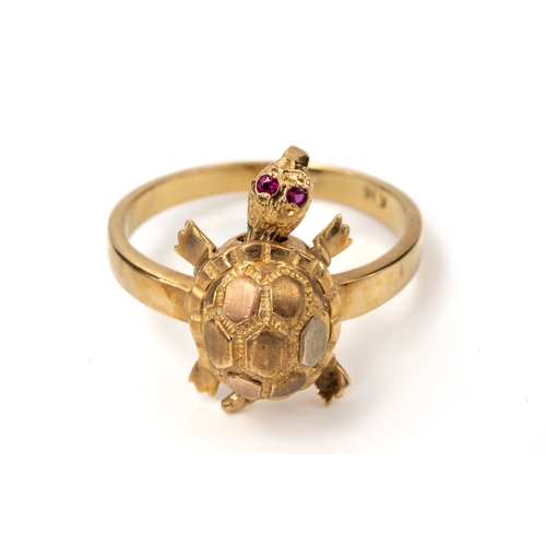 1 - A novelty 14k gold tortoise ring, realistically cast as a tortoise with moving head and legs, rubies... 