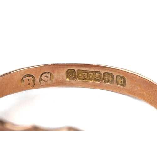 93 - A 9ct rose gold monogrammed ring, size O, total gross weight approx 1.4g; together with a 9ct yellow... 