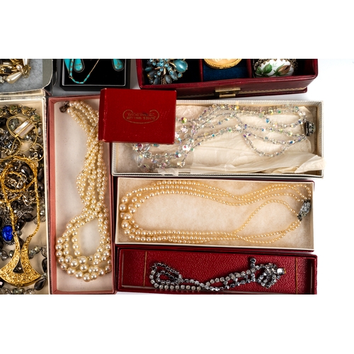 140 - A collection of costume jewellery to include; a hallmarked silver pear pendant, silver ring, silver ... 