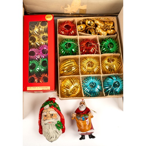 292 - A collection of Vintage Christmas decorations (Q)