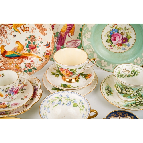 369 - A collection of porcelain, to include three Aynsley Orchard gold plates; seven Royal Crown Derby wal... 