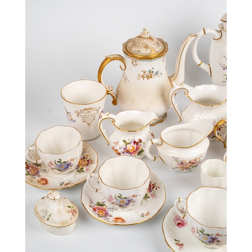 396 - Royal Crown Derby Posie pattern (1box)