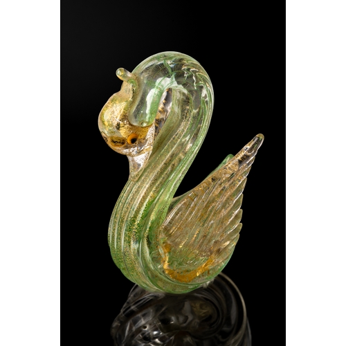 505 - A Barovier c.1940 Murano lamp base, twist stem surmounted by a model of a swan, gilt highlights, on ... 