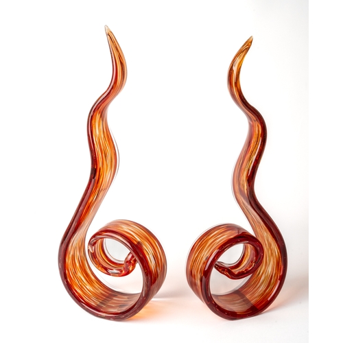 516 - A pair of Murano style 'Dancing Flame' sculptures, approx 30cm high (2)