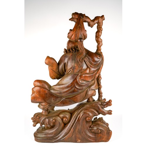 542 - Large impressive antique Chinese wood carving ( approx. 61 cm tall)