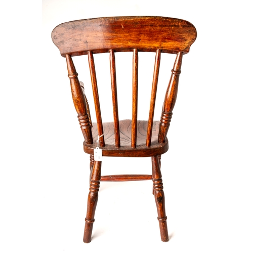 705 - A Victorian child's Windsor chair, approx 70cm tall at the back