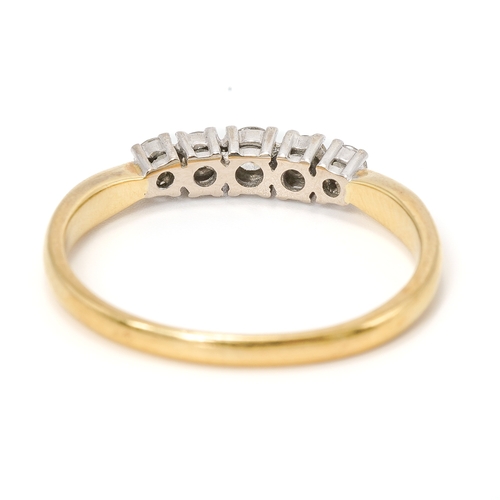 14 - An 18ct yellow gold and diamond five stone ring, set with graduated round brilliant cut diamonds, ri... 