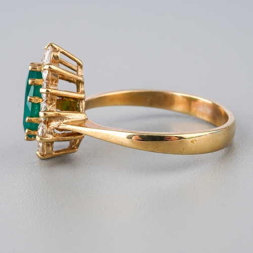 45 - A 9ct yellow gold chrysoprase and CZ dress ring, size Q, total gross weight approx 3.3g