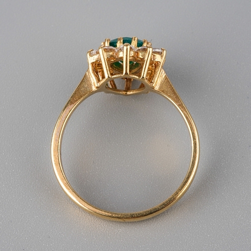 45 - A 9ct yellow gold chrysoprase and CZ dress ring, size Q, total gross weight approx 3.3g