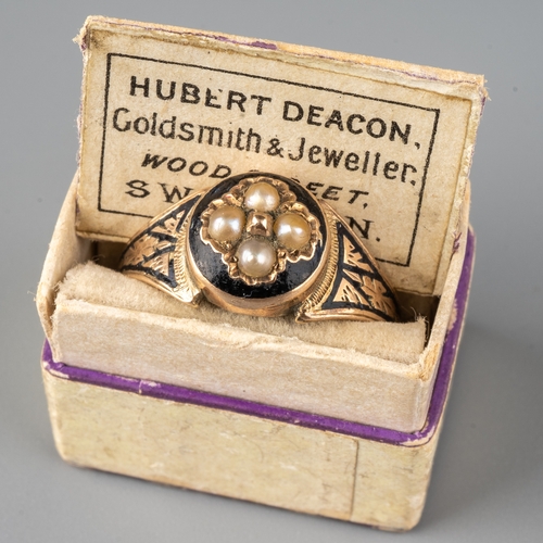 55 - A mid-Victorian 9ct yellow gold, black enamel and pearl mourning ring, the round head set with four ... 