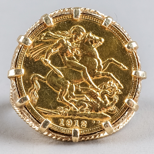 98 - An 1912 sovereign, mounted in a 9ct yellow gold ring, ring size Z1/2, total gross weight approx 16.4... 