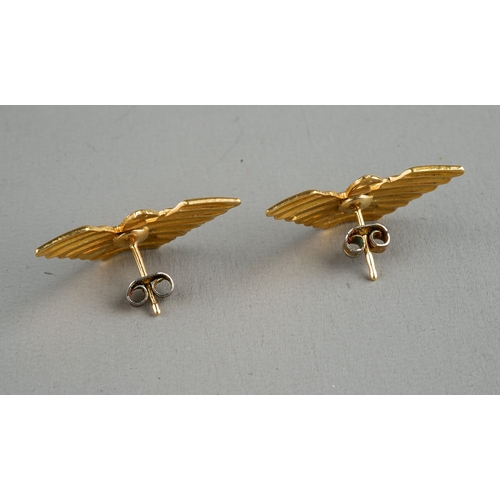 102 - A pair of 18ct yellow gold Armani earrings, modelled as the Armani logo, total gross weight approx 3... 