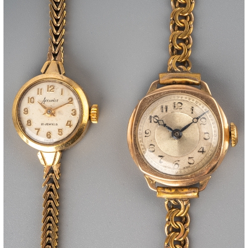 119 - A ladies 9ct yellow gold Accurist wristwatch, total gross weight approx 13.4g; a ladies 9ct gold cas... 