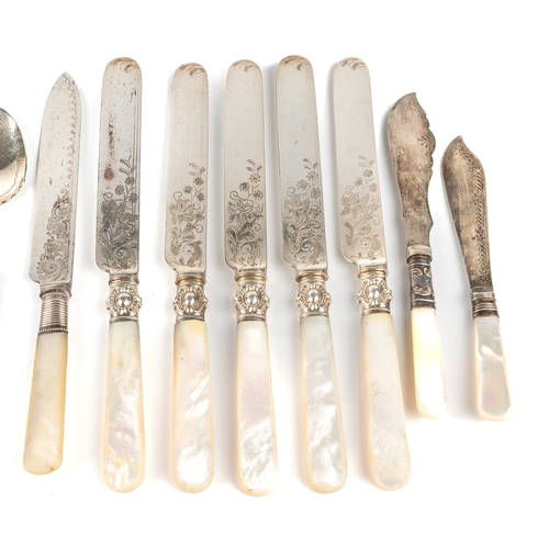 206 - Collection of cutlery with mother of handles ect (1 bag)