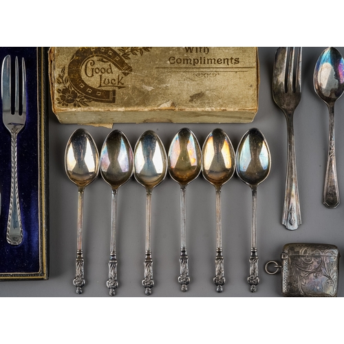 211 - Four early 19th Century Irish silver fiddle pattern teaspoons with rat tails, hallmarked Dublin, 3 x... 