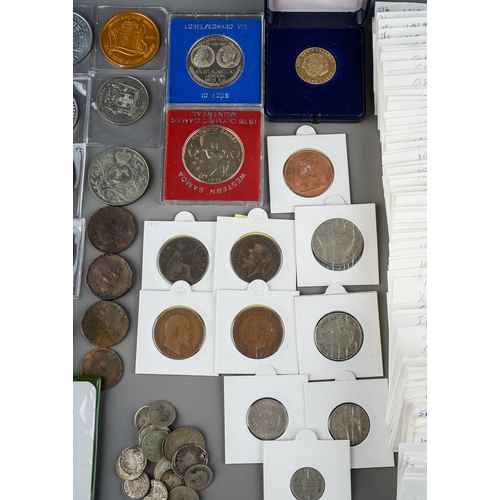 222 - A collection of coins including pre and post 1947, some silver, 1970s/1980s half pennies, commemorat... 