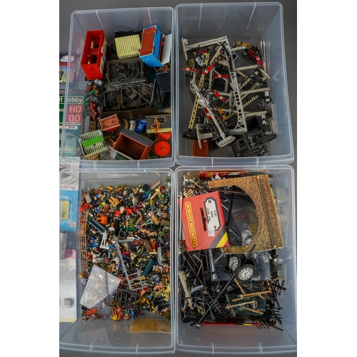 286 - Assorted model railway accessories to include: telegraph poles, track pins, miniature animals and fi... 