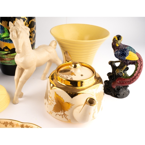 461 - A group of ceramics to include: Keith Murray for Wedgwood yellow ground stepped bowl and an ashtray,... 