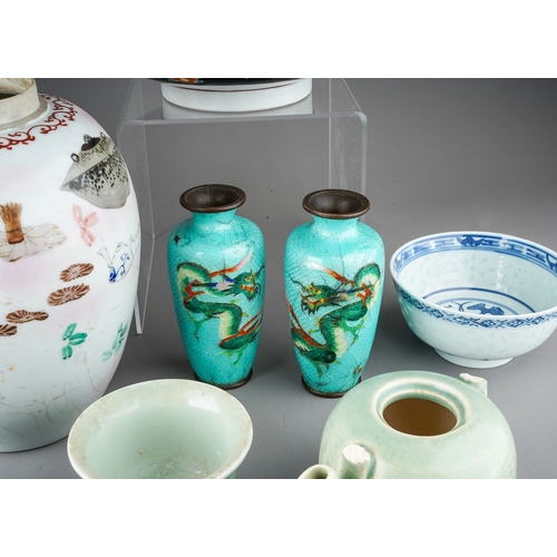 A collection of 19th-20th century Chinese porcelain, to include very ...