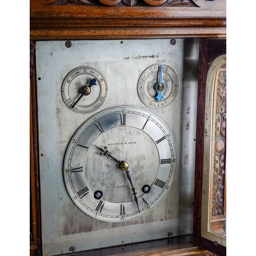 686 - An early 20th Century mahogany cased mantle 8 day clock, the silvered dial with Roman numerals, two ... 