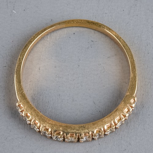 108 - A yellow gold and diamond half eternity ring, set with twelve round brilliant-cut diamonds approx 0.... 