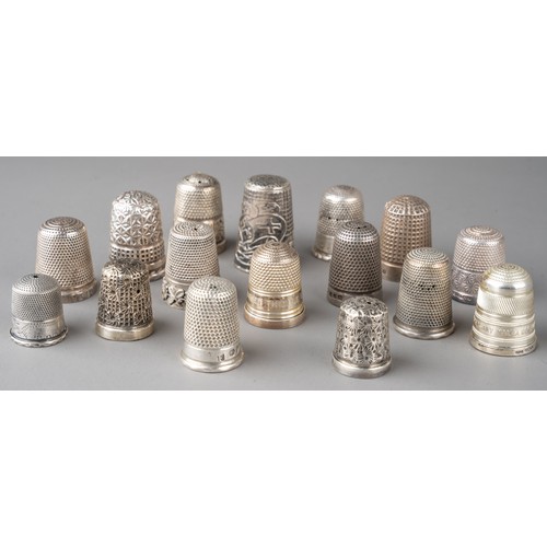 148 - A collection of 16 silver thimbles, various sizes and dates