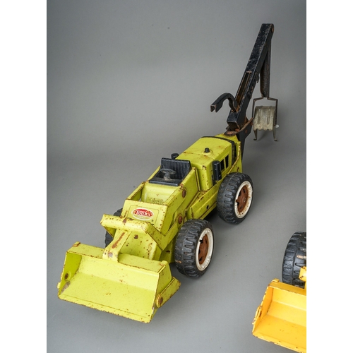 70 - Tonka Toys.  A selection of medium scale construction vehicles, to include loader, grader, roller an... 