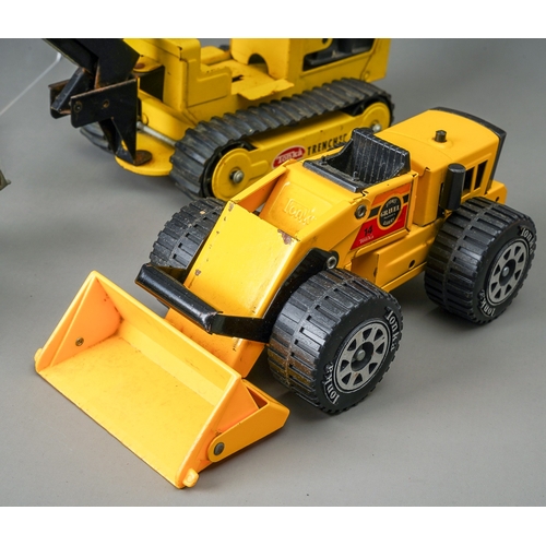 77 - Tonka Toys.  Medium scale set of 6 construction vehicles - 3 caterpillar tractors, fork lift, grader... 