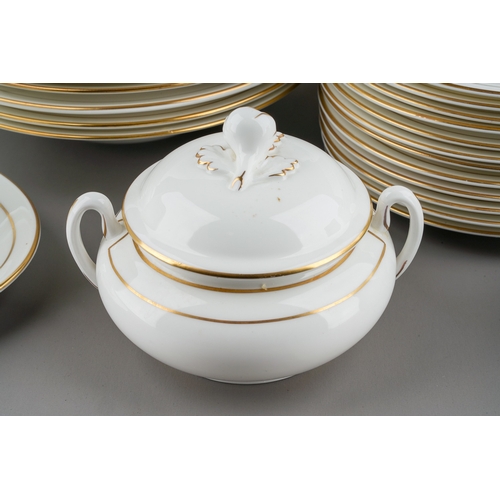 175 - A collection of Royal Worcester Contessa dinner ware to include dinner, lunch and side plates, two t... 