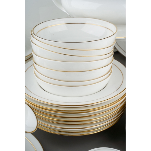 175 - A collection of Royal Worcester Contessa dinner ware to include dinner, lunch and side plates, two t... 