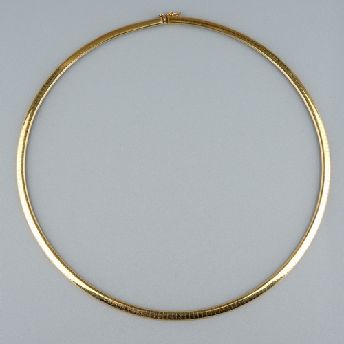 28 - An 18ct Italian gold necklace, gross weight 27.5g