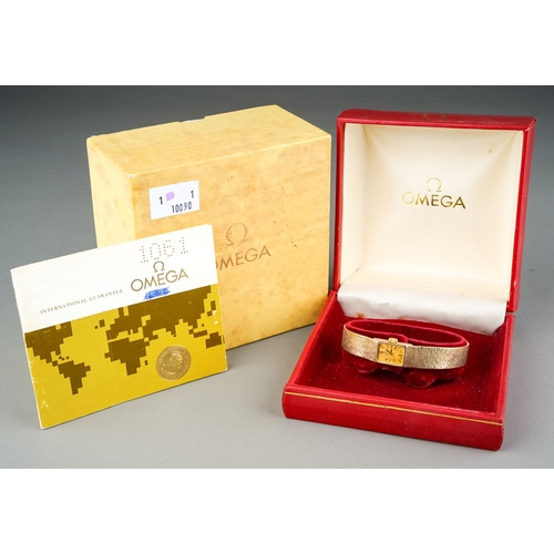 77 - ***PLEASE NOTE CHANGE TO DESCRIPTION - THIS IS 9CT GOLD** A ladies 9ct yellow gold Omega wristwatch,... 