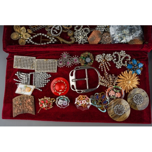 80 - A collection of 19th and 20th century jewellery, including cut steel buckles, paste-set buckles, Art... 