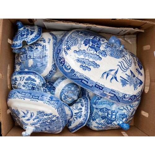 146 - Assorted ceramics to include various blue and white Spode style transfer printed tureen covers; Cont... 