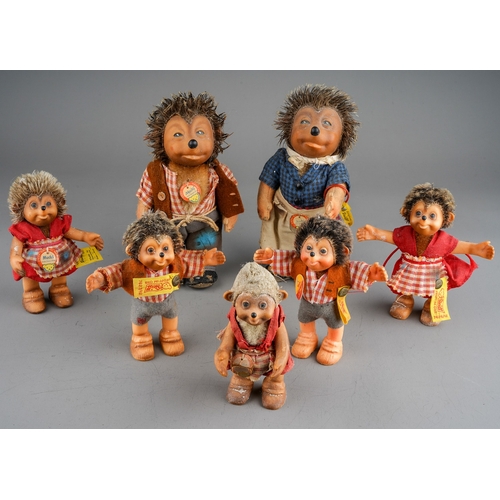 352 - Collection of 7 Steiff hedgehogs including Micki, Mecki, Mucki and Macki, tallest approx 18 cm tall